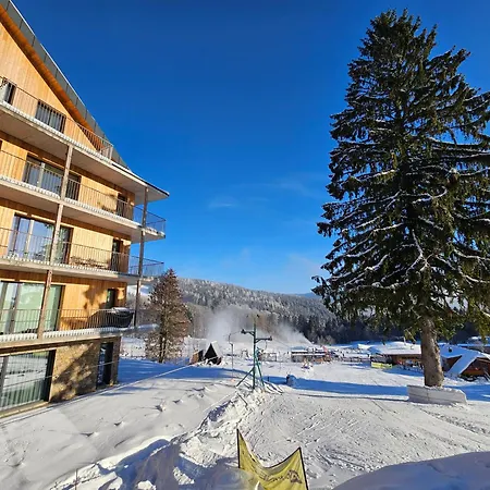 Deluxe Apartman S Terasou Janske Lazne 3 Ski&Bike By Alkatravel Apartment *